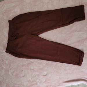 Old Navy Size L relaxed fit